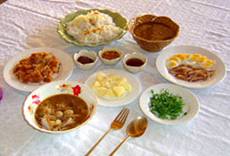 http://www.myanmar.com/lifestyle/images/food_snack1.jpg