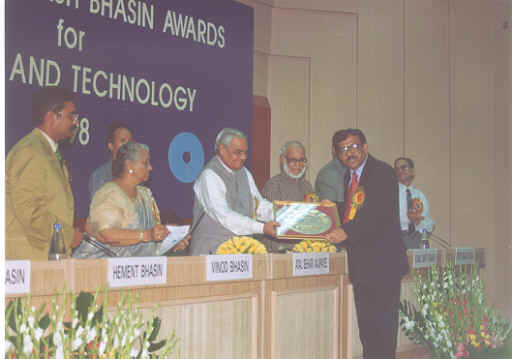 Bhasin.tif (551867 bytes)