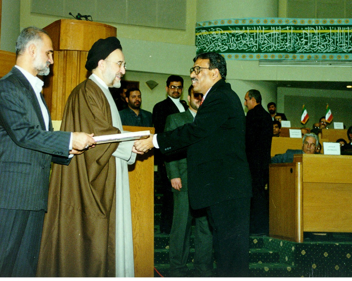 kaz2.jpg (383176 bytes)